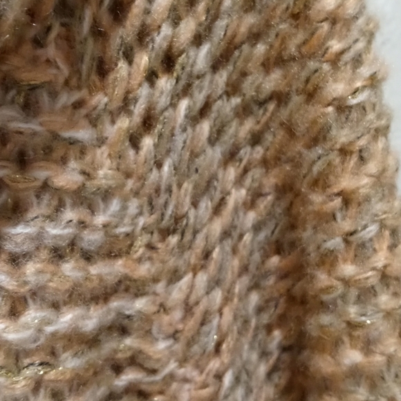 Chunky loose knit cowl neck sweater medium - Picture 4 of 9